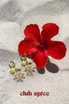 Roestvrijstalen hangende oorbellen met bloemmotief, casual, vakantie/strand, romantische serie, damessieraden